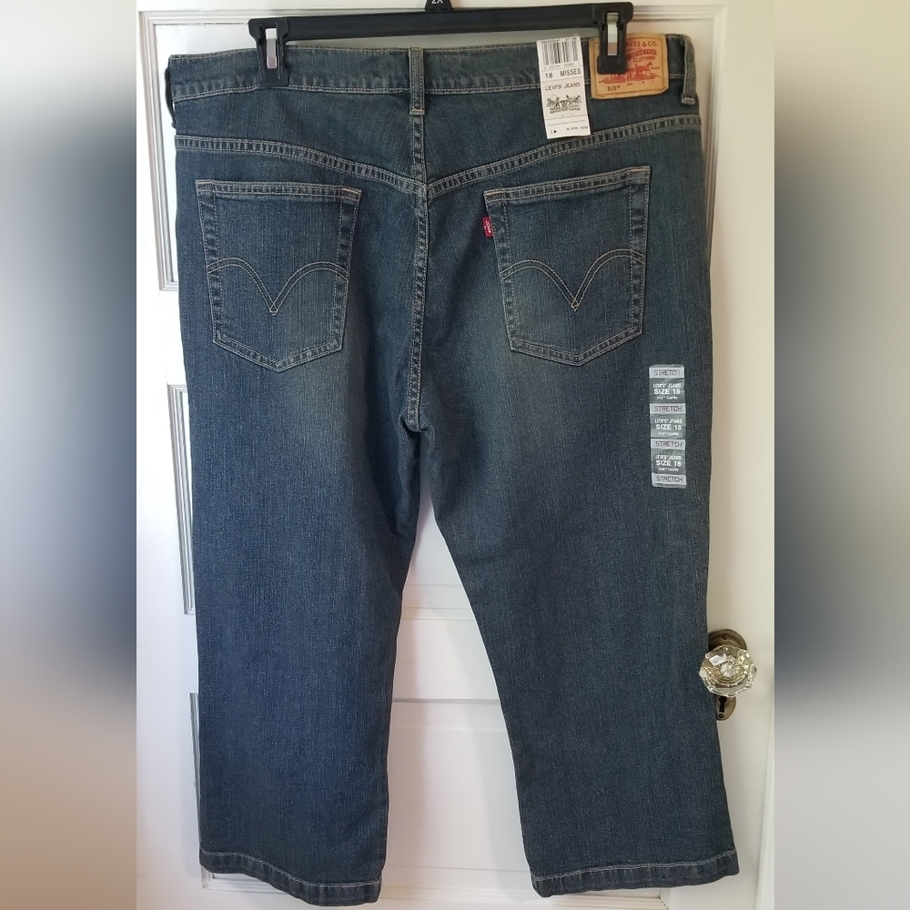 NWT Levi 515 Nouveau Stretch Capris Size 18 - Picture 2 of 9
